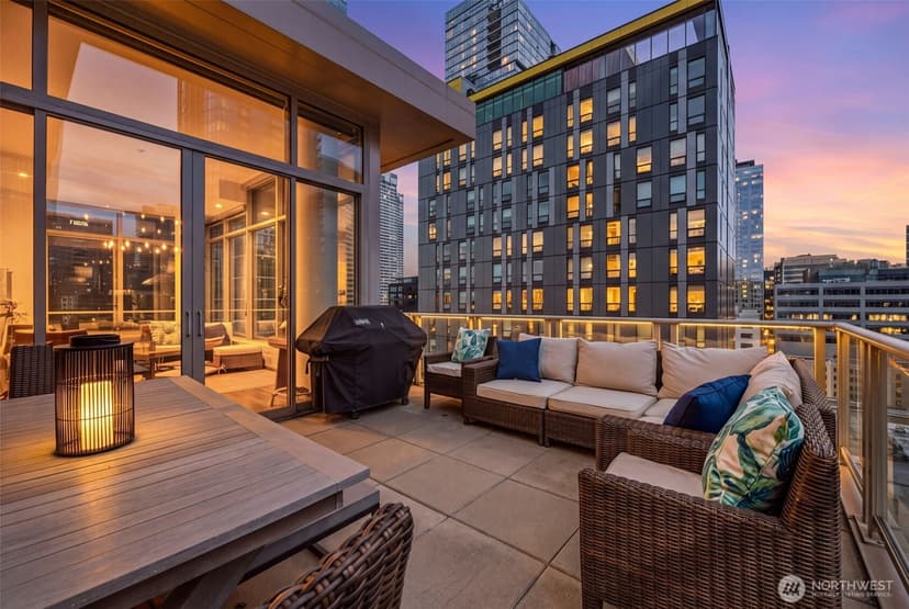 Property photo for 910 Lenora Street #S1503, Seattle photo 3