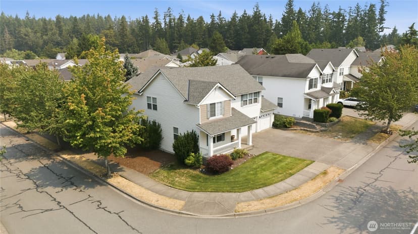 Property photo for 23404 SE 263rd Street, Maple Valley photo 2