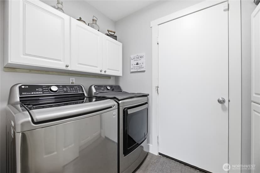 Property photo for 23404 SE 263rd Street, Maple Valley photo 15