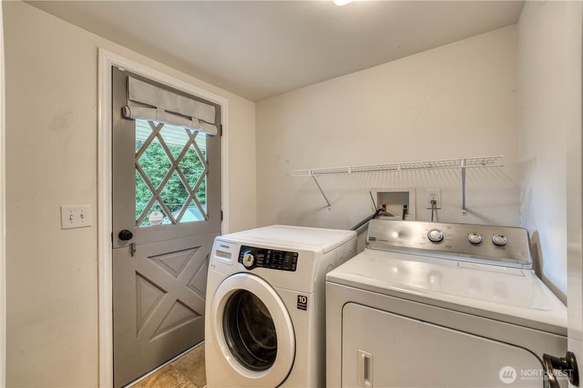 Property photo for 2930 Cascade Trail, Bremerton photo 26