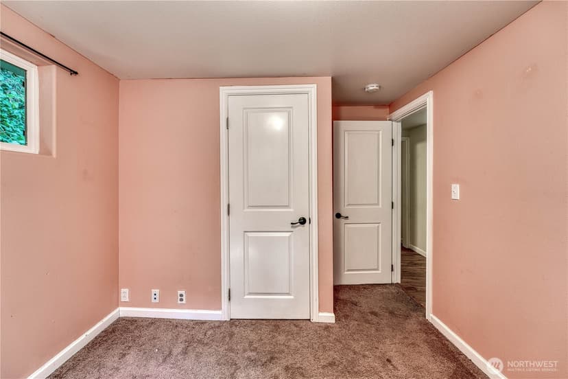 Property photo for 2930 Cascade Trail, Bremerton photo 19