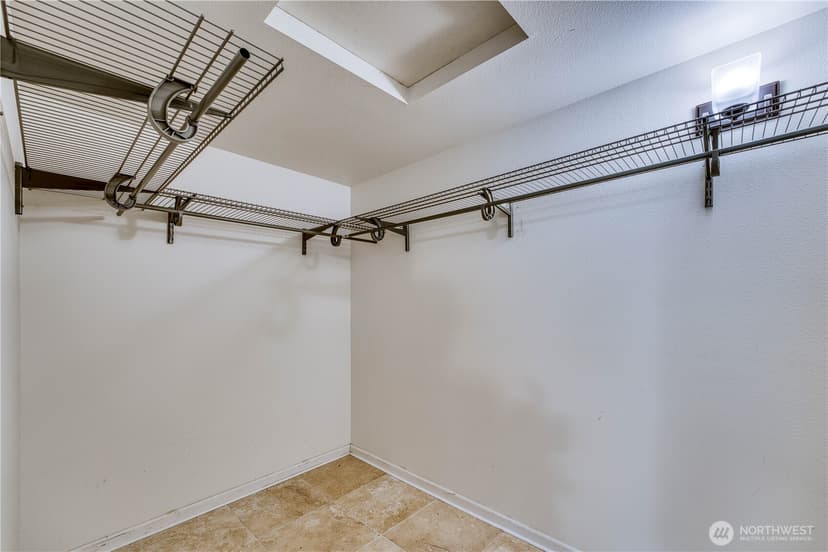 Property photo for 2930 Cascade Trail, Bremerton photo 23