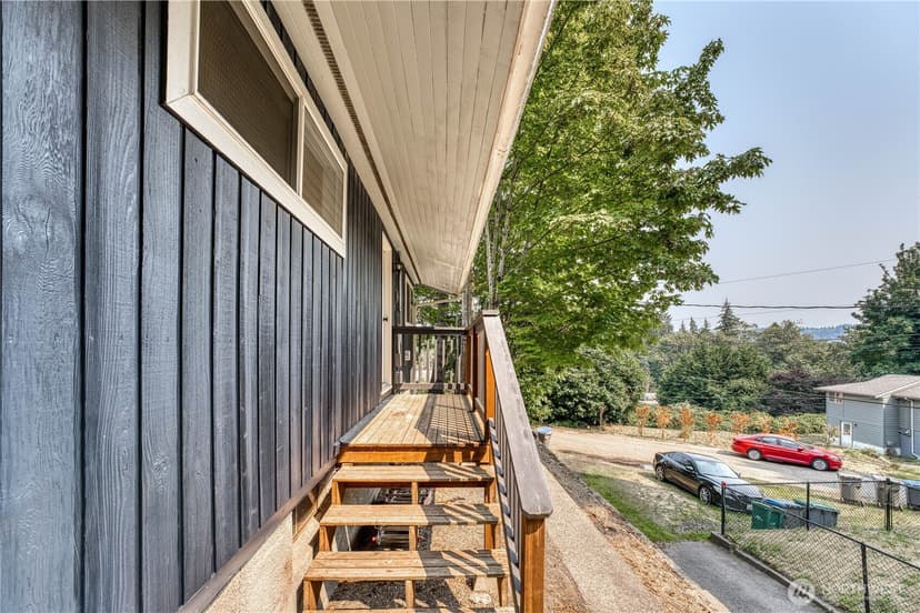 Property photo for 2930 Cascade Trail, Bremerton photo 31