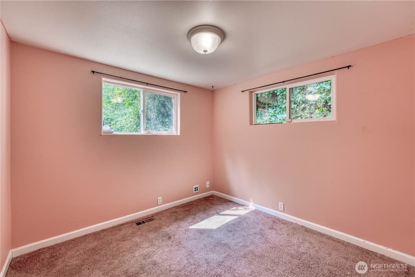 Property photo for 2930 Cascade Trail, Bremerton photo 18