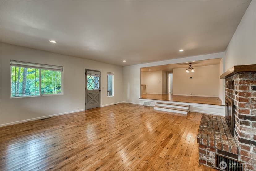 Property photo for 2930 Cascade Trail, Bremerton photo 6