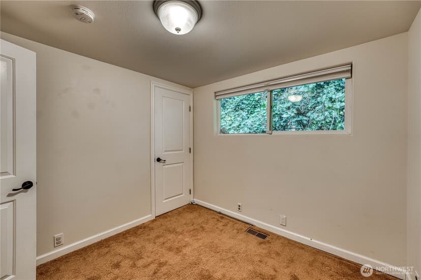 Property photo for 2930 Cascade Trail, Bremerton photo 17