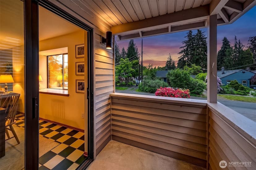 Property photo for 3834 NE 86th Street, Seattle photo 4
