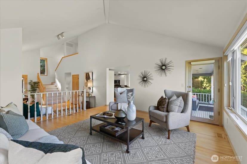 Property photo for 9009 45th Avenue NE, Seattle photo 6