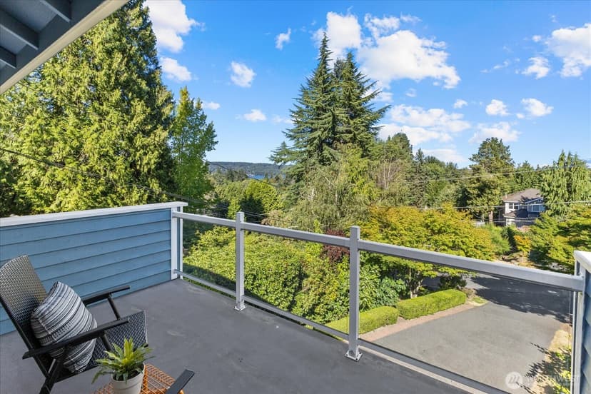 Property photo for 9009 45th Avenue NE, Seattle photo 26