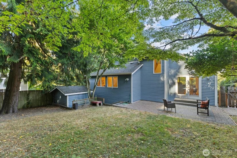 Property photo for 9009 45th Avenue NE, Seattle photo 35