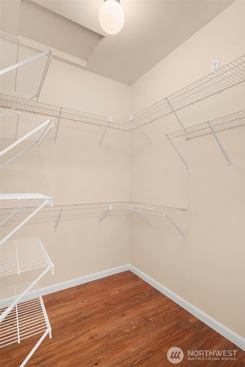 Property photo for 7117 87th Avenue Court SW, Lakewood photo 18