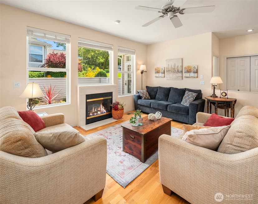 Property photo for 7117 87th Avenue Court SW, Lakewood photo 8