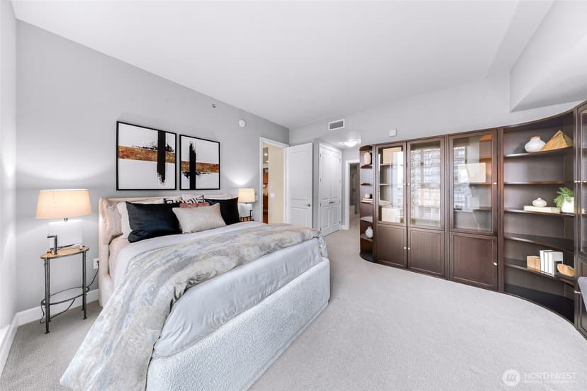 Property photo for 1920 4th Avenue #2605, Seattle photo 13