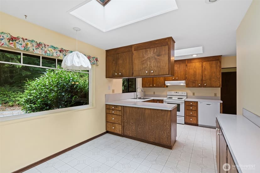 Property photo for 7264 NE Little Harbor Lane, Bainbridge Island photo 10