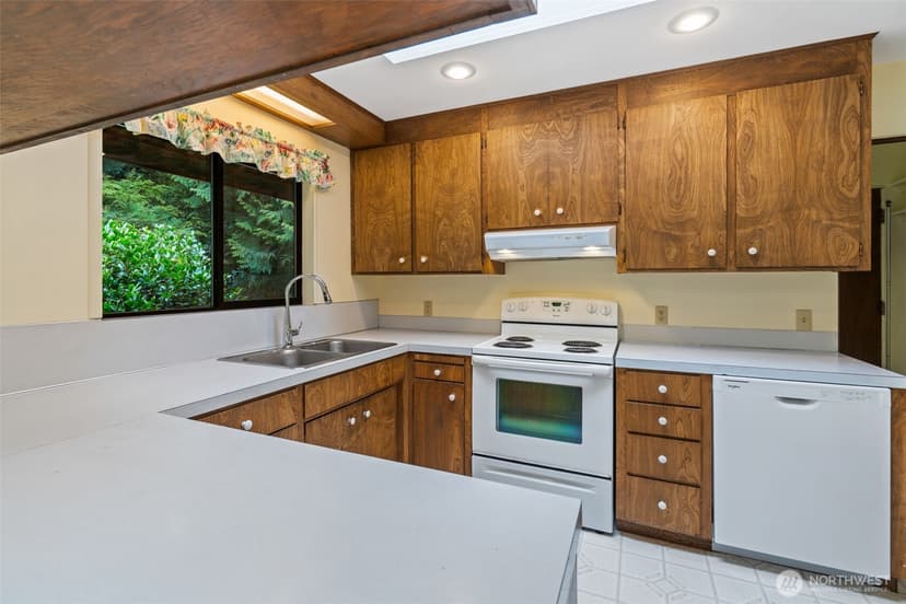 Property photo for 7264 NE Little Harbor Lane, Bainbridge Island photo 24