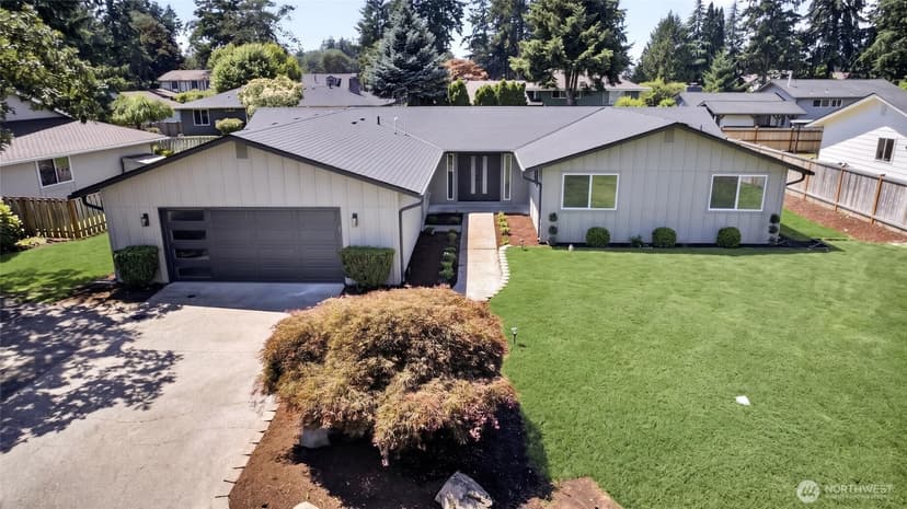 Property photo for 7608 90th Avenue SW, Lakewood
