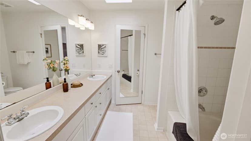 Property photo for 424 228th Street SW #H203, Bothell photo 23