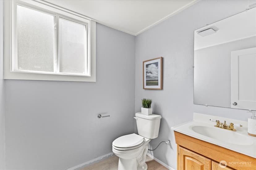 Property photo for 302 137th Street SW, Everett photo 36