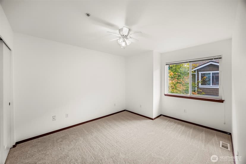 Property photo for 21622 11th Court SE, Bothell photo 24