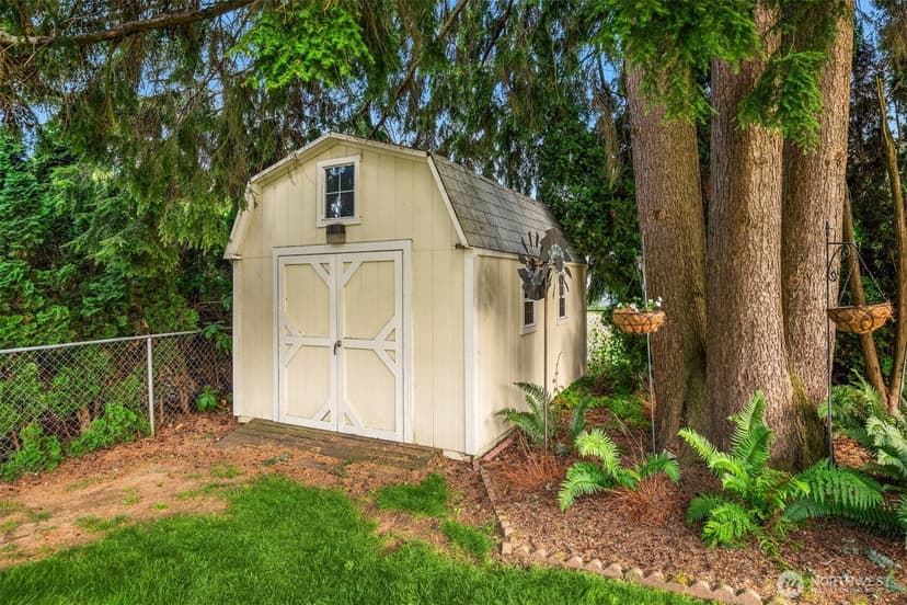 Property photo for 5004 73rd Place NE, Marysville photo 38