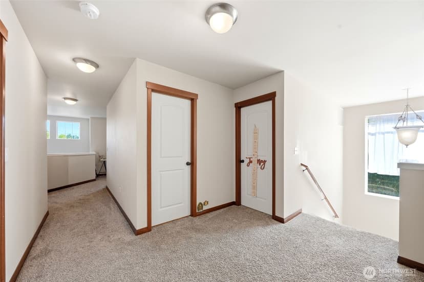 Property photo for 10606 15th Street SE, Lake Stevens photo 16