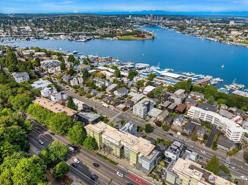 Property photo for 655 Crockett Street #A303, Seattle photo 30