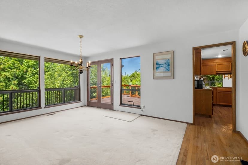 Property photo for 602 S 288th Lane, Federal Way photo 9