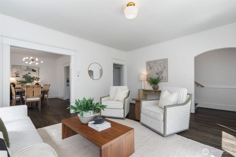 Property photo for 2815 8th Avenue W, Seattle photo 7