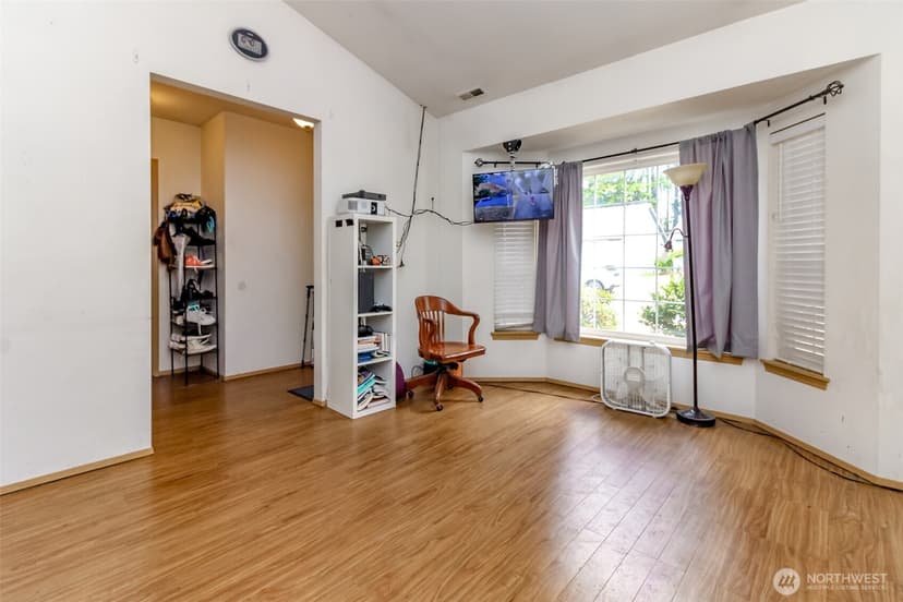Property photo for 9910 140th Street Ct E, Puyallup photo 6