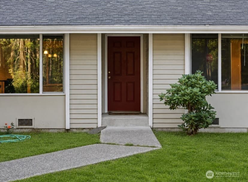 Property photo for 9565 Emerald Drive SE, Port Orchard photo 3