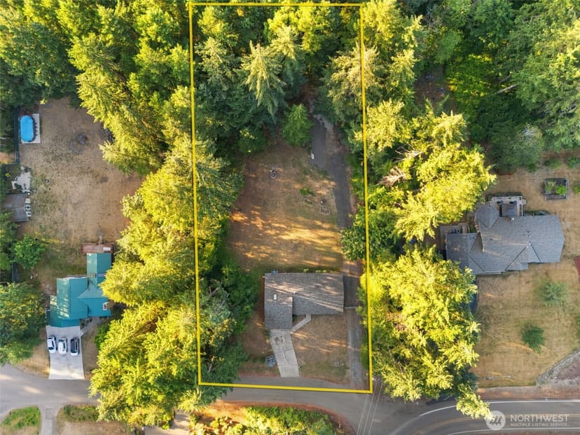 Property photo for 9565 Emerald Drive SE, Port Orchard photo 24