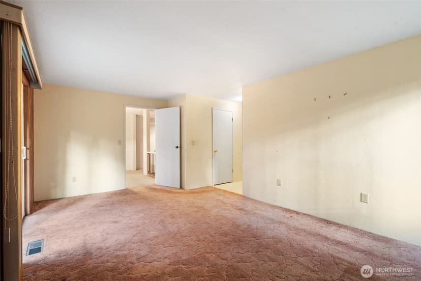 Property photo for 9565 Emerald Drive SE, Port Orchard photo 15