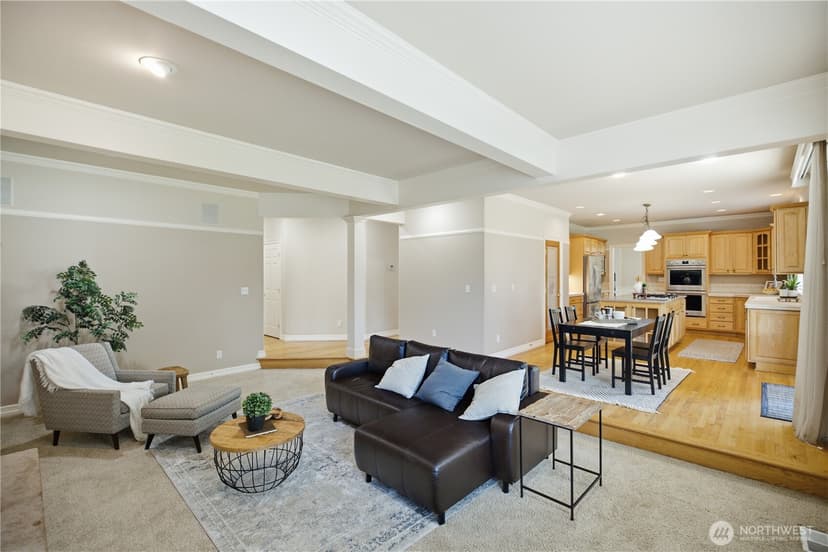 Property photo for 617 SW 361st Street, Federal Way photo 15