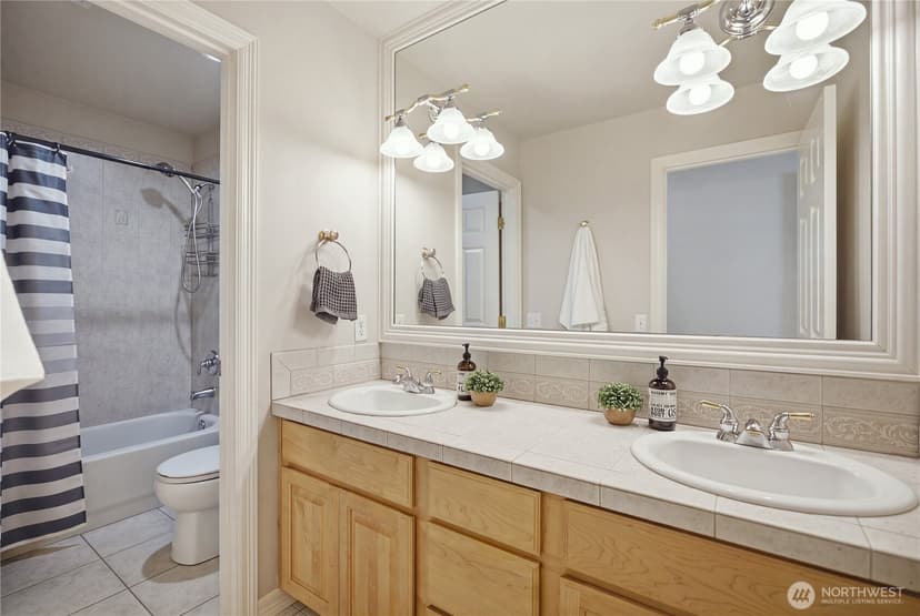 Property photo for 617 SW 361st Street, Federal Way photo 25