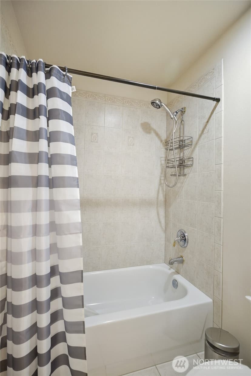 Property photo for 617 SW 361st Street, Federal Way photo 26