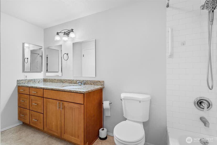 Property photo for 149 S 329th Place #B, Federal Way photo 10