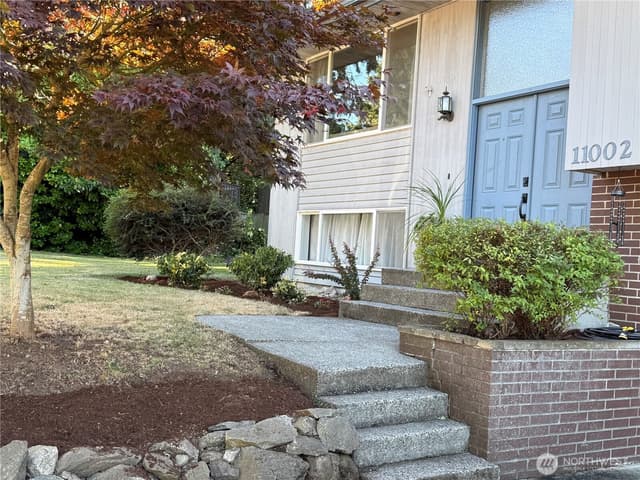 Property photo for 11002 24th Drive SE, Everett