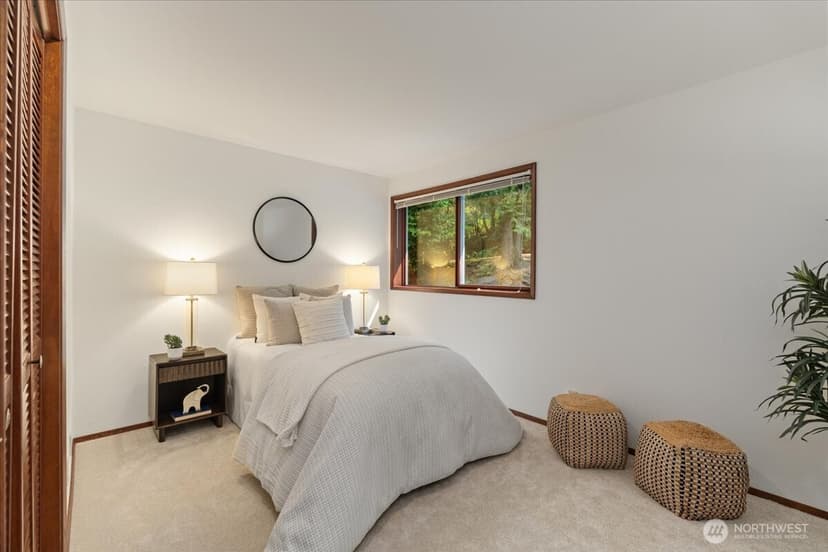Property photo for 14629 255th Avenue SE, Issaquah photo 17