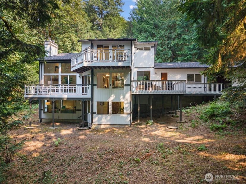 Property photo for 14629 255th Avenue SE, Issaquah photo 33