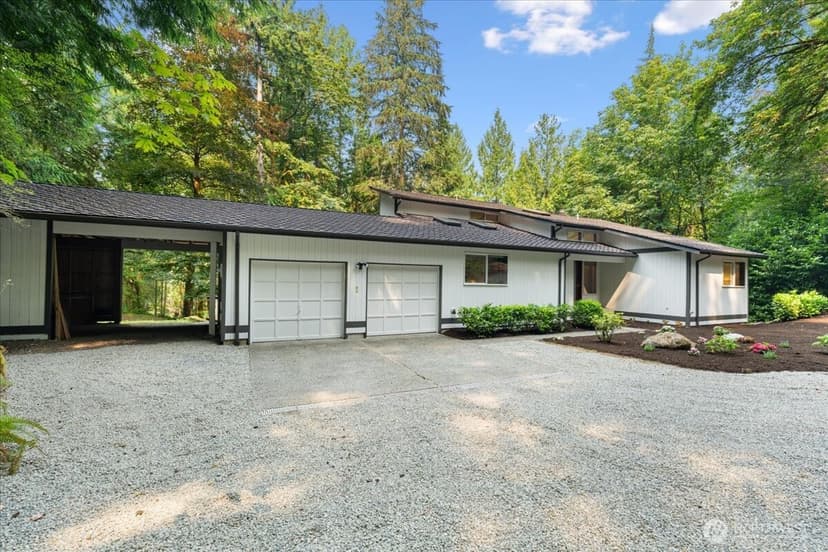 Property photo for 14629 255th Avenue SE, Issaquah photo 37