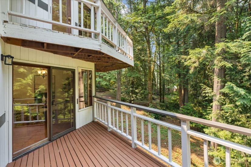 Property photo for 14629 255th Avenue SE, Issaquah photo 31