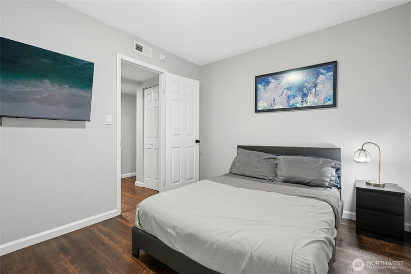 Property photo for 10124 3rd Avenue NW, Seattle photo 35