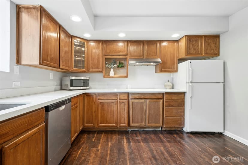 Property photo for 10124 3rd Avenue NW, Seattle photo 26