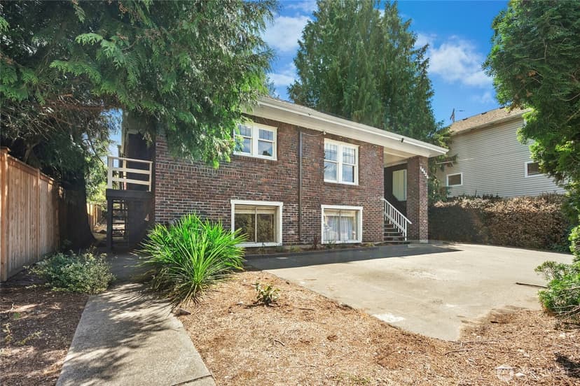 Property photo for 10124 3rd Avenue NW, Seattle photo 3
