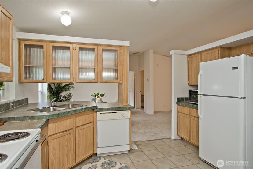 Property photo for 22003 SE 272nd Place, Maple Valley photo 13