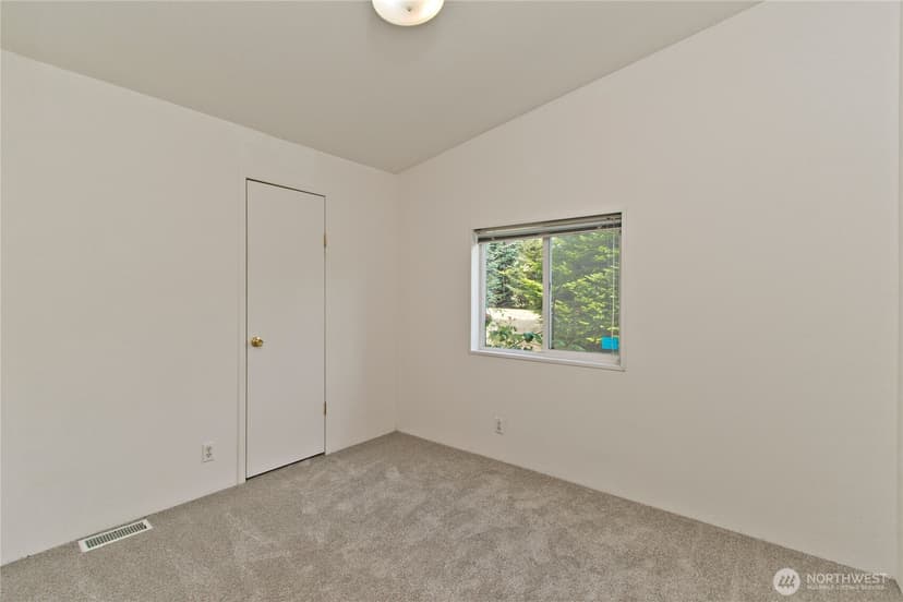 Property photo for 22003 SE 272nd Place, Maple Valley photo 19