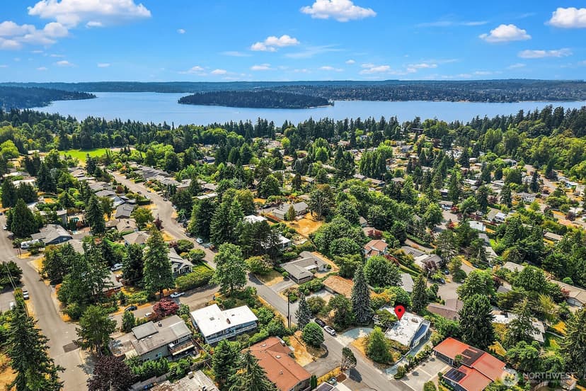 Property photo for 3621 81st Avenue SE, Mercer Island photo 33