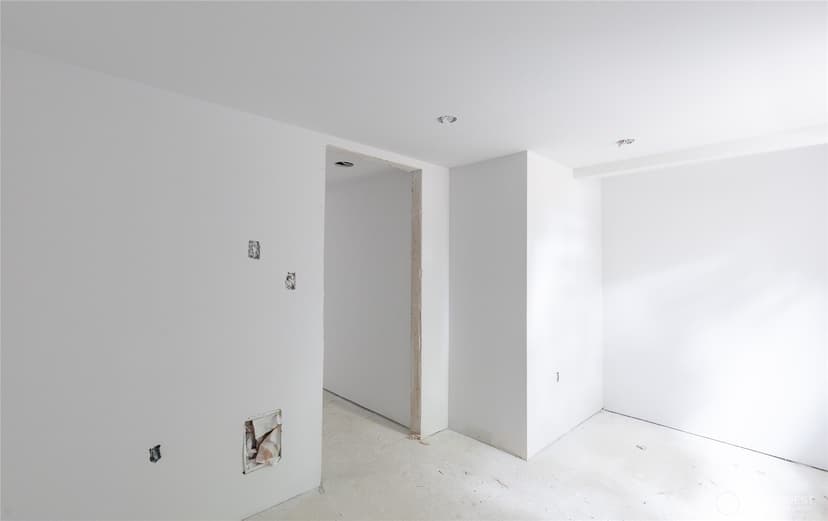 Property photo for 9617 15th Avenue NE, Seattle photo 12