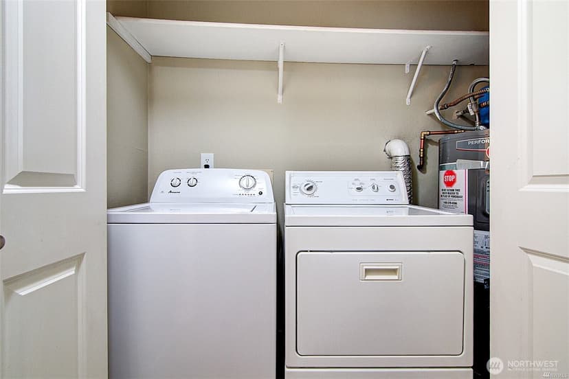 Property photo for 15415 35th Avenue W #C103, Lynnwood photo 5