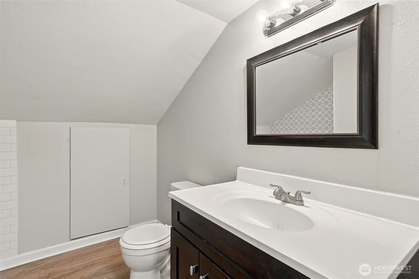 Property photo for 483 NE Conifer Drive, Bremerton photo 19